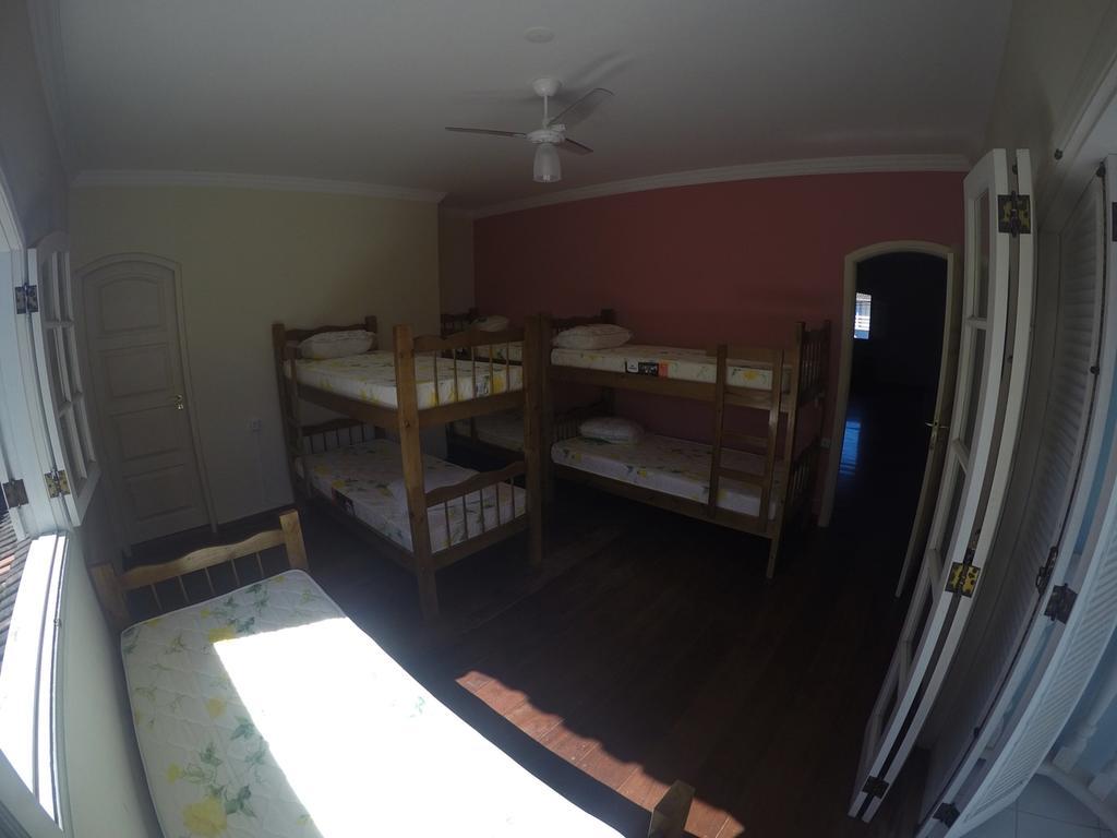 Canguru Hostel Araquari Rum bild